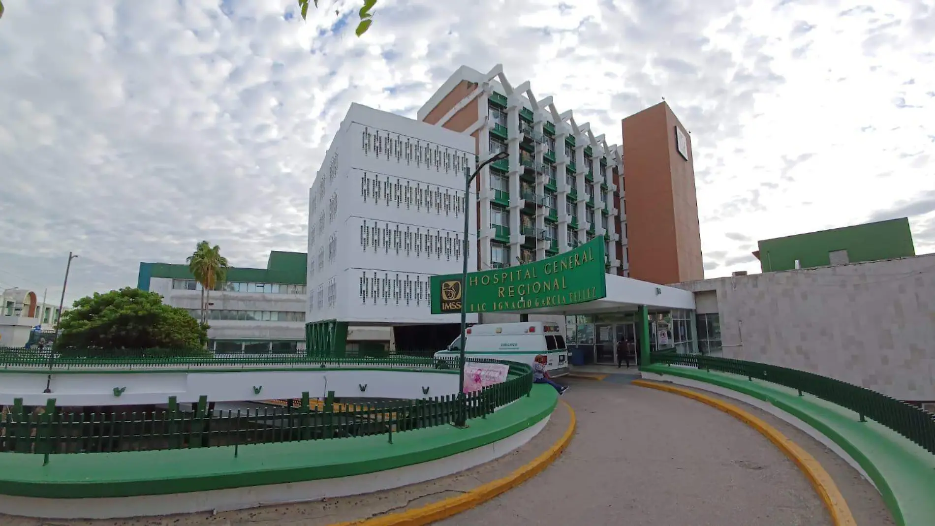 En el informe emitido por el IMSS indicó que durante el incidente no detuvo el servicio en las áreas de Atención Médica y Urgencias